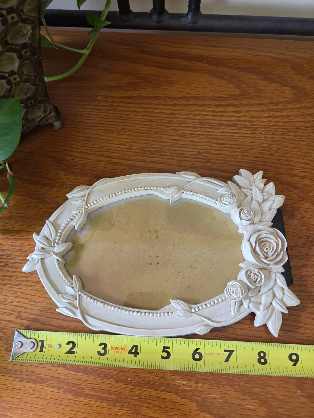 Vtg Dezine Hand Painted Cream Oval Floral Frame with Roses - Holds 5x7 Photo